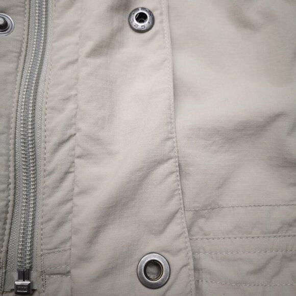 Columbia Men's Size Large Light Tan Omni Shade Sun Protection Vest - Picture 10 of 11